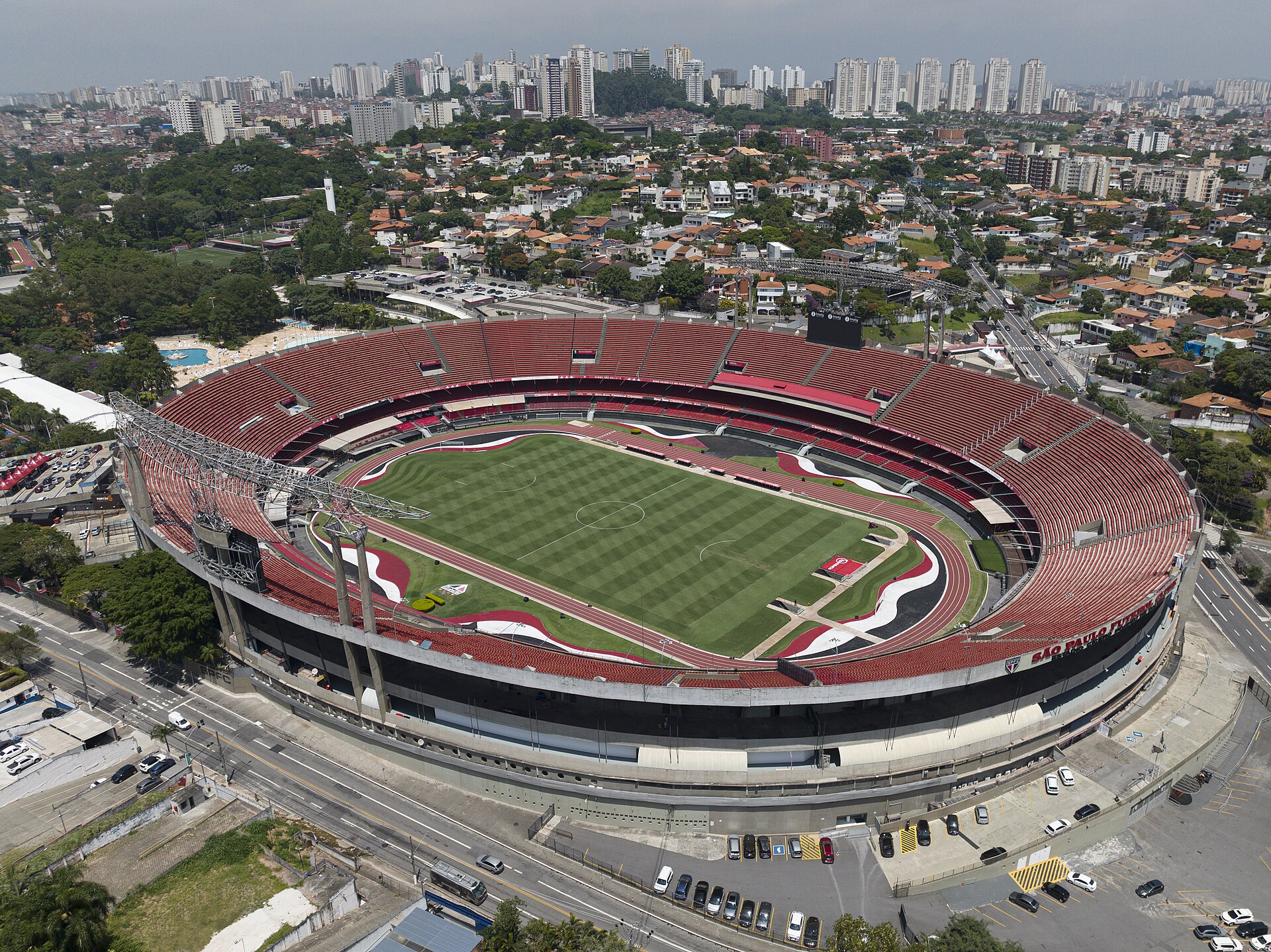 Estádio Cícero Pompeu de Toledo, Sao Paulo