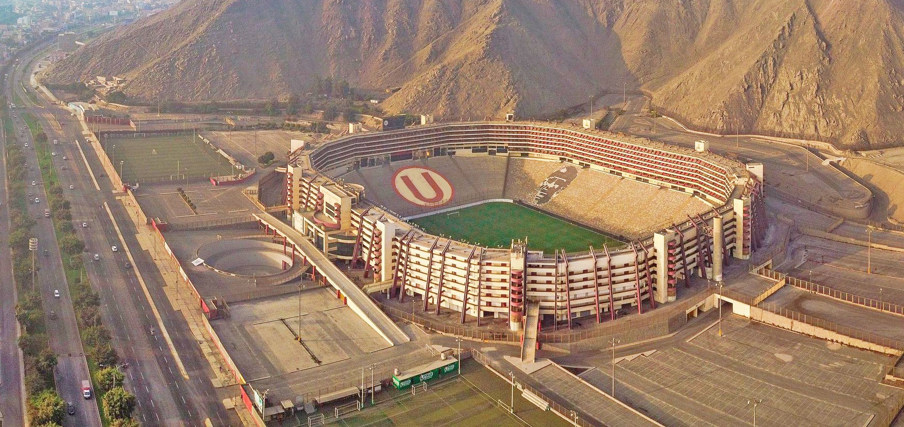 Estadio Monumental de Lima, Lima